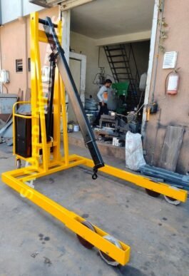 Battery Operated Floor Crane – Mobile Crane BO