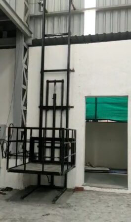 Goods Lift Single Mast (Hydraulics)